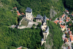 karlstejn_from_air_czech_bike_tours